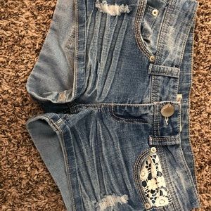 No Boundaries Shorts